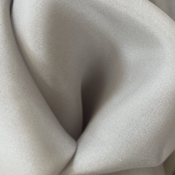 Silk Habotai 8MM Silver fabric