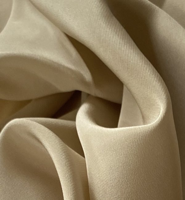 Silk Crepe de Chine 16MM Smoke Gray fabric
