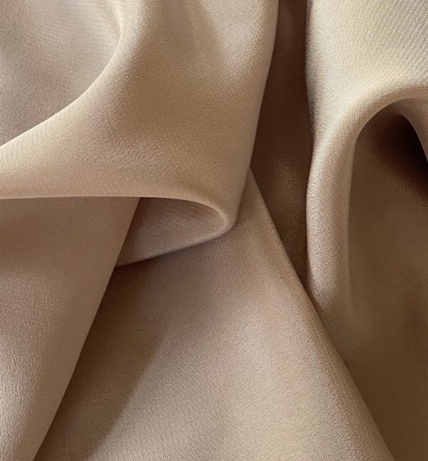 Silk Crepe de Chine 16MM Shadow Gray fabric