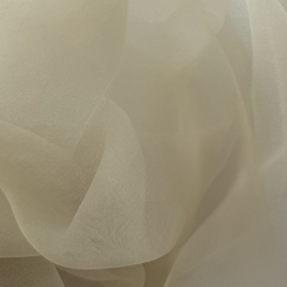 Silk Organza Ivory 5.5MM fabric