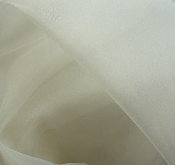 Silk Organza in Natural White 5.5MM fabric