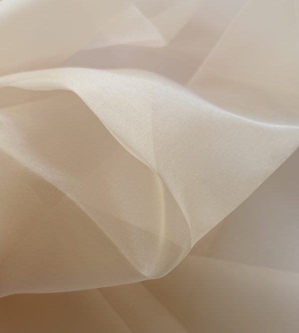 Silk Organza Pearl Blush 5.5MM fabric